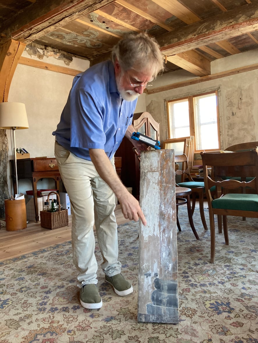 Schatzsuche in der alten Apotheke in Kempe (SH): Welche Schätze haben Sie an unerwarteten Orten in Ihrem Denkmal entdeckt? Schatzsuche in der alten Apotheke in Kempe (SH): Welche Schätze haben Sie an unerwarteten Orten in Ihrem Denkmal entdeckt?